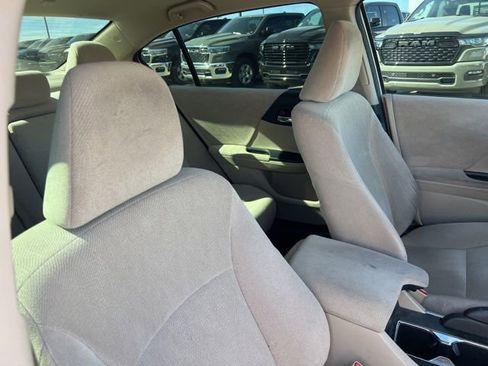 Used 2013 Honda Accord LX image 18