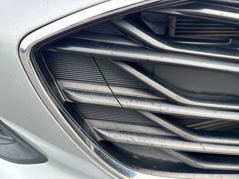 Used 2019 Chevrolet Cruze LS w/ LS Convenience Package image 29