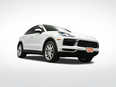 Used 2023 Porsche Cayenne Coupe image 50