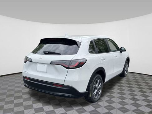 New 2026 Honda HR-V LX image 5