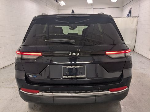 Certified 2024 Jeep Grand Cherokee Limited 4xe AWD/4WD image 8
