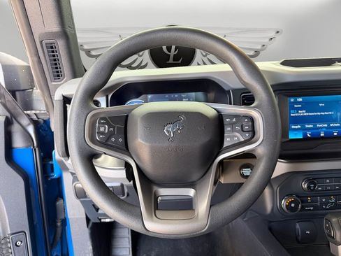 Used 2022 Ford Bronco 2-Door AWD/4WD image 12