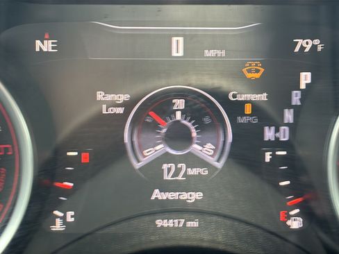 Used 2018 Dodge Challenger R/T Scat Pack w/ Dynamics Package RWD image 35