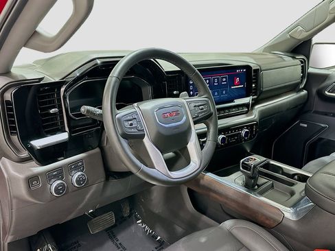 Used 2024 GMC Sierra 1500 SLT w/ SLT Premium Plus Package image 9