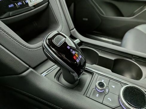 Certified 2022 Cadillac XT5 Premium Luxury image 22