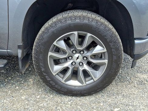 Certified 2020 Chevrolet Silverado 1500 RST AWD/4WD image 31
