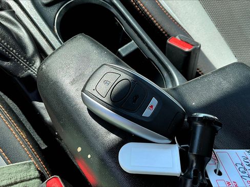 Used 2022 Subaru Crosstrek 2.0i Premium w/ Moonroof Package image 12