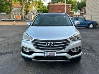 Used 2018 Hyundai Santa Fe Sport w/ 2.4L Tech Package 04 FWD video 2