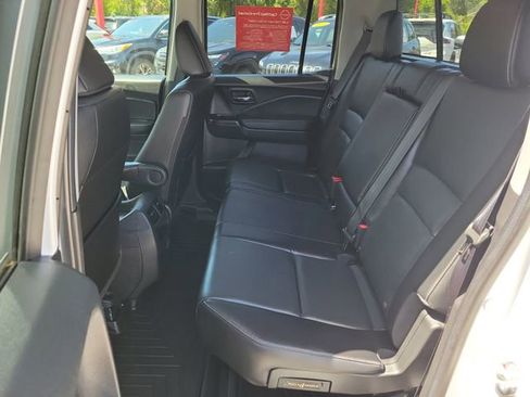 Used 2023 Honda Ridgeline RTL image 11