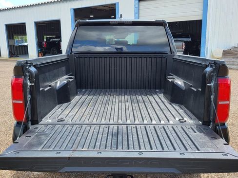 Used 2024 Toyota Tacoma SR5 RWD image 32