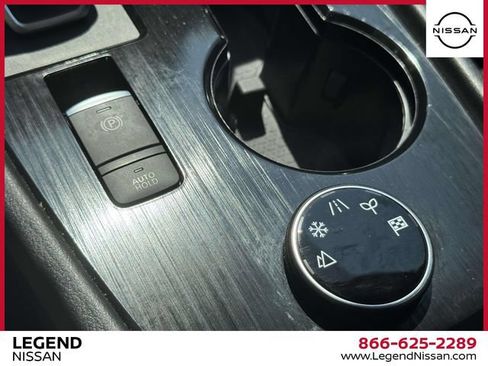 Certified 2023 Nissan Rogue SV w/ SV Premium B Package AWD/4WD image 33