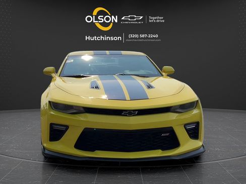 Used 2018 Chevrolet Camaro SS RWD image 16