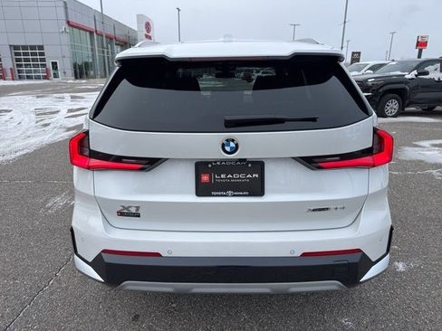 Used 2026 BMW X1 xDrive28i image 9