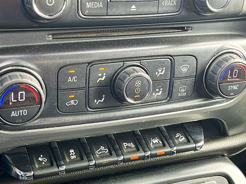 Used 2017 Chevrolet Silverado 1500 LTZ Z71 w/ LTZ Plus Package image 15