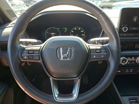 Used 2023 Honda CR-V Sport image 18
