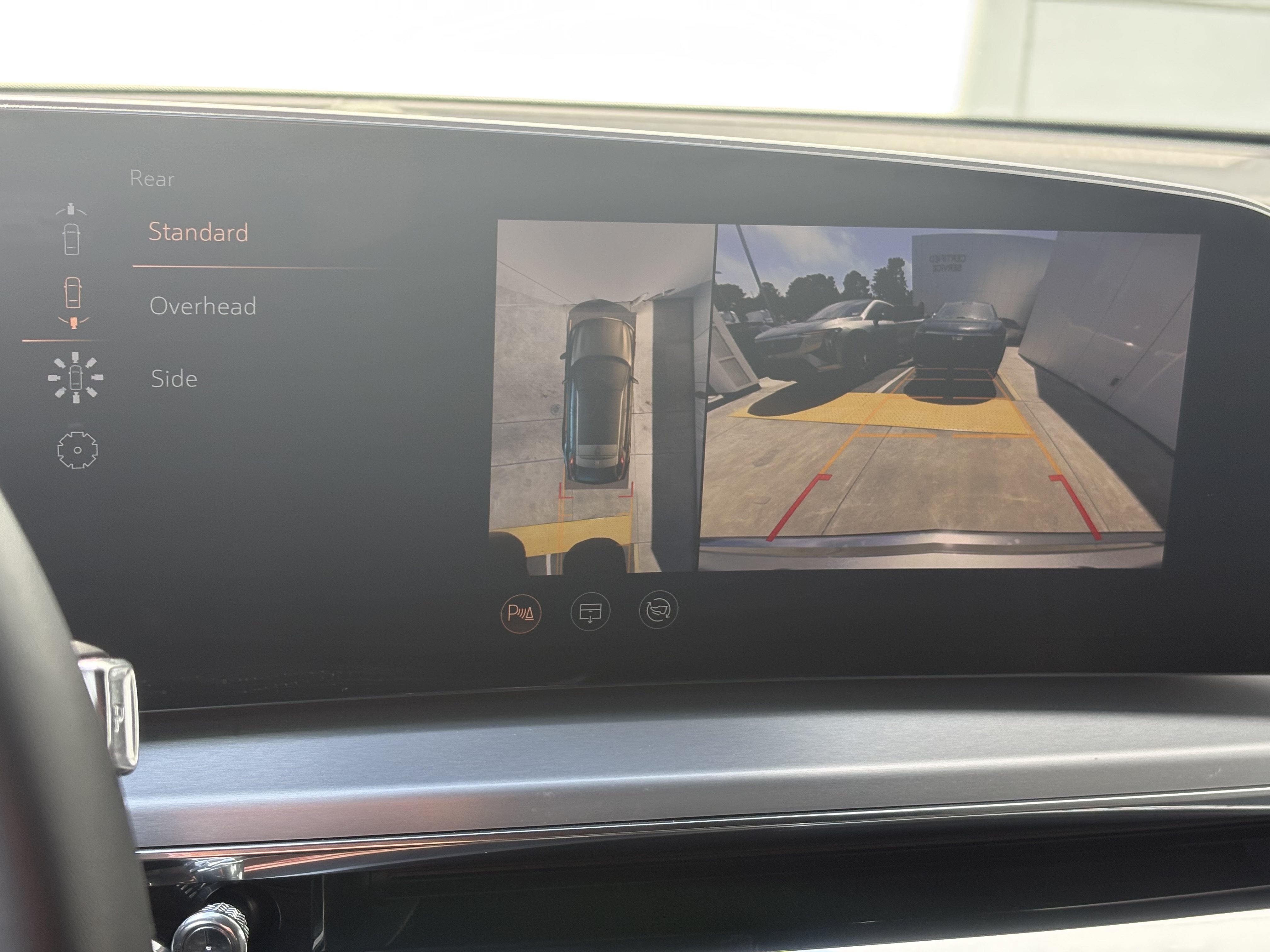Certified 2024 Cadillac Lyriq Luxury RWD image 21
