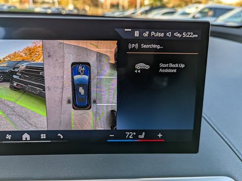 Used 2026 BMW iX xDrive60 w/ Premium Package image 19