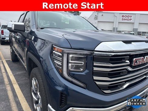 Used 2022 GMC Sierra 1500 SLT w/ SLT Convenience Package image 5