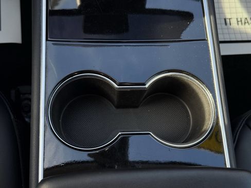 Used 2018 Tesla Model 3 Long Range image 20