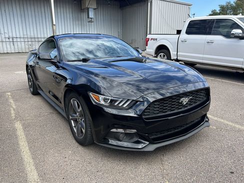 Used 2017 Ford Mustang Premium RWD image 3