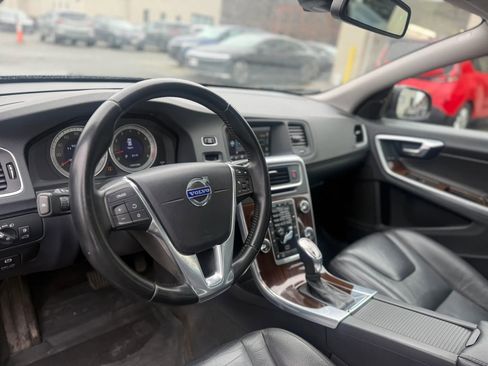 Used 2013 Volvo S60 T5 AWD/4WD image 23