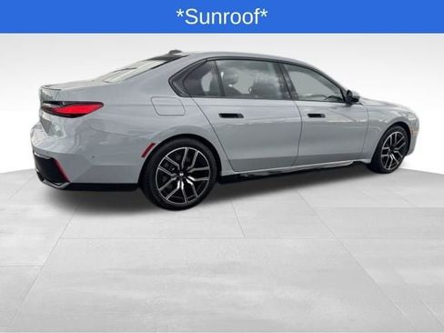 Used 2026 BMW 740i xDrive AWD/4WD image 3