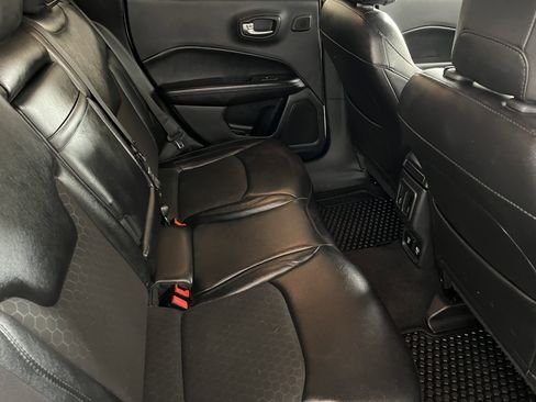 Used 2018 Jeep Compass Latitude w/ Popular Equipment Group image 22