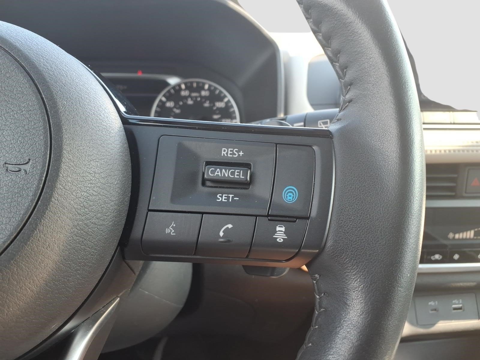 Used 2023 Nissan Rogue SV w/ SV Premium B Package AWD/4WD image 23