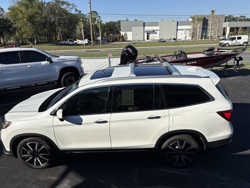 Used 2020 Honda Pilot Elite image 6