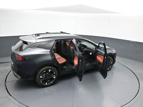 New 2026 Kia Sportage SX FWD image 46