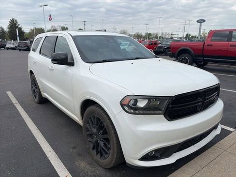 Used 2016 Dodge Durango R/T w/ Technology Group image 2