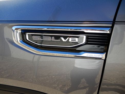 Used 2019 GMC Sierra 1500 SLE w/ SLE Value Package image 25