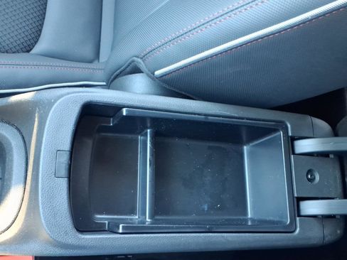 Used 2023 Chevrolet TrailBlazer RS w/ Sun and Liftgate Package image 27