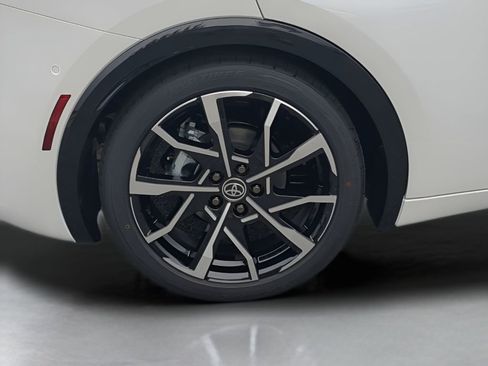New 2026 Toyota Prius Plug-In Hybrid FWD image 20