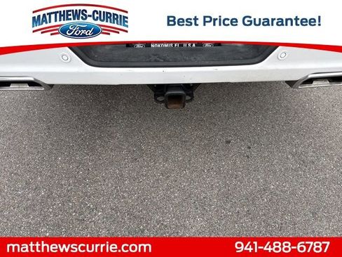 Used 2024 GMC Sierra 1500 AT4 w/ Technology Package image 13