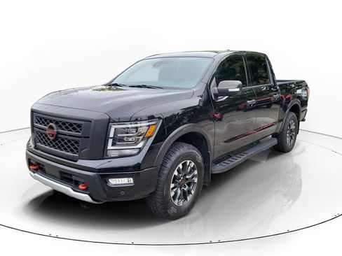 Certified 2024 Nissan Titan PRO-4X w/ Pro-4x Convenience Package image 4