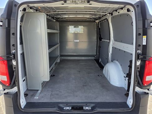 Used 2022 Mercedes-Benz Metris image 15