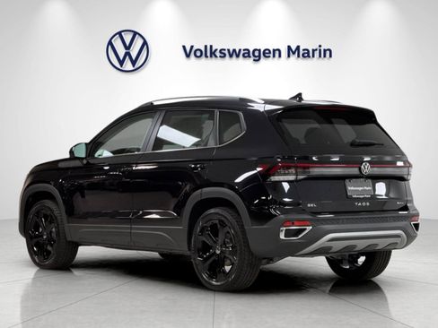 New 2026 Volkswagen Taos SEL AWD/4WD image 3