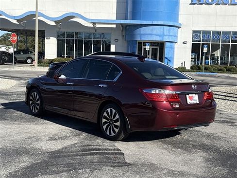 Used 2014 Honda Accord Base image 9
