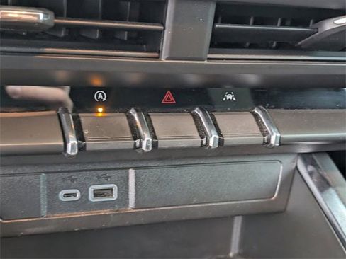 Certified 2024 GMC Canyon Elevation w/ Convenience Package image 18