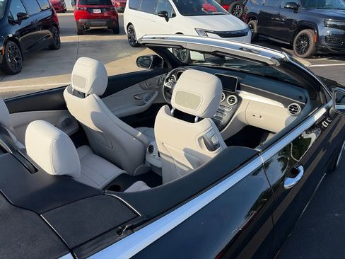 Used 2018 Mercedes-Benz C 300 4MATIC Cabriolet image 12