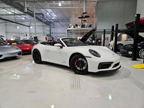 Used 2022 Porsche 911 Carrera GTS 2dr Cabriolet image 35