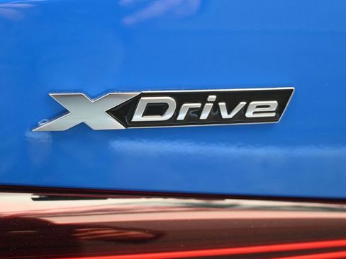 Used 2026 BMW M4 xDrive Competition image 11