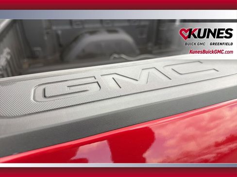 Used 2024 GMC Sierra 1500 Denali w/ Technology Package AWD/4WD image 37