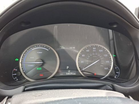 Used 2018 Lexus NX 300h AWD w/ Premium Package image 10