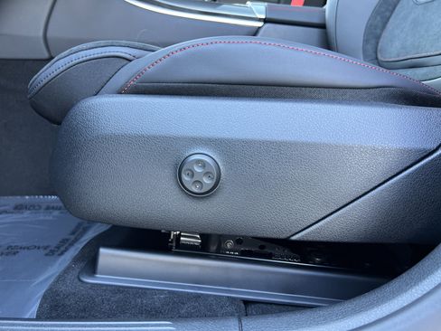 New 2026 Mercedes-Benz GLC 43 AMG 4MATIC image 12