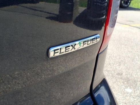 Used 2014 Ford Explorer XLT w/ Equipment Group 202A FWD image 7
