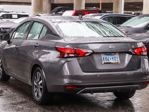 Used 2023 Nissan Versa SV image 6