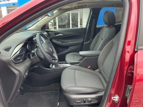 Used 2022 Buick Encore GX Select w/ Experience Buick Package image 9