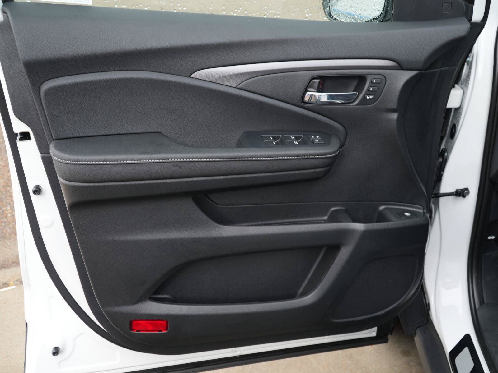 New 2026 Honda Ridgeline RTL image 12